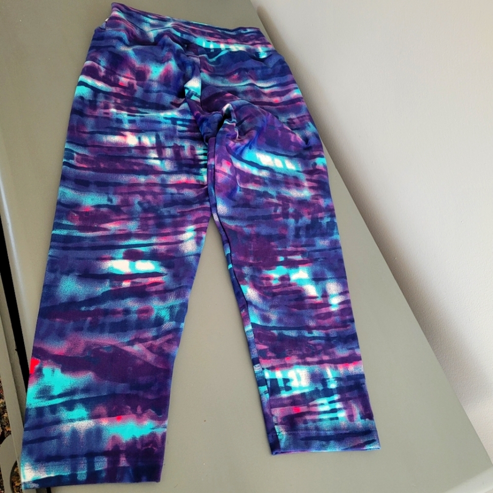Liquido Yoga Capri Tights Size M